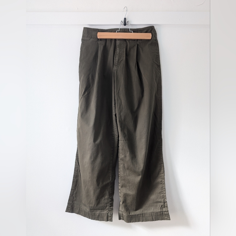 Uniqlo Pleat-front, Wide-Leg Trousers